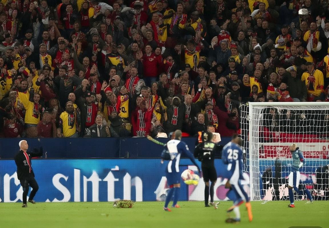 巴黎圣日耳曼1:0绝杀甘冈，姆巴佩制胜进球(图1)